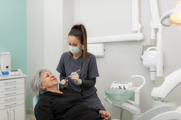 Best Same-Day Emergency Dental Services in Collinsvle, IL